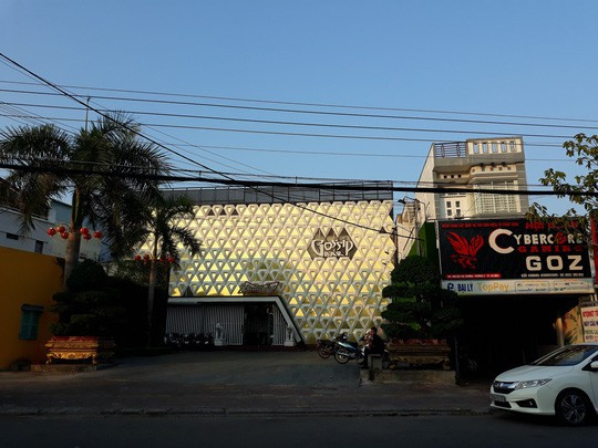 Tước quân tịch thiếu úy công an dùng ma túy trong quán bar Gossip: Ngày 23/3/2019, Công an tỉnh Cà Mau triển khai quyết định tước danh hiệu Công an nhân dân đối với thiếu úy Phan Dương Cảnh, cán bộ hỗ trợ tư pháp thuộc Công an huyện Thới Bình, vì sử dụng ma túy.