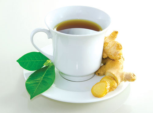 Lúc này, bạn cần uống trà gừng hoặc nước đường và cho người bệnh nghỉ ngơi khoảng 15 đến 20 phút là cơn đau sẽ ngừng. Nếu như cơn đau đầu không đỡ thì bạn cho người bệnh uống thuốc giảm đau nhằm điều trị dứt điểm cơn đau hiệu quả.