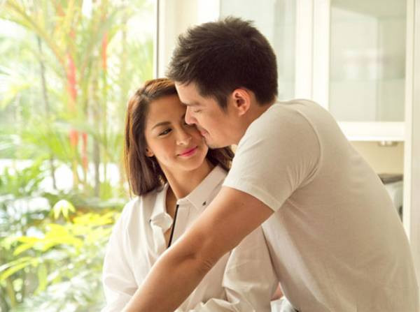 Các cô gái trót gắn bó với kiểu đàn ông này sẽ không tránh khỏi nhiều lúc ức chế, tủi thân, sẽ là mâu thuẫn lớn nếu họ không chấp nhận lùi lại đứng sau mẹ anh ta một bậc.