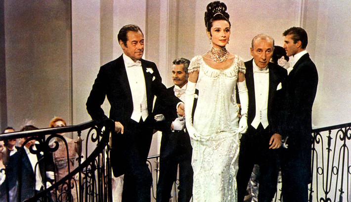Thiết kế được lấy cảm hứng từ chiếc váy của diễn viên huyền thoại Audrey Hepburn trong phim "My fair lady".