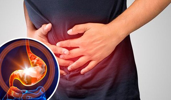Nếu chúng ta không có thói quen đại tiện buổi sáng, phân sẽ dồn xuống ruột, tích tụ ngày càng nhiều rồi gây ảnh hưởng không tốt. Bên cạnh đó, thức ăn nạp vào cả ngày hôm trước cũng được tiêu hóa hết sau một đêm. Đại tiện buổi sáng giúp dễ chịu hơn để bắt đầu ngày mới.