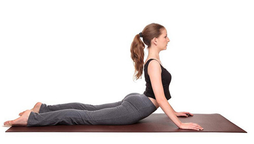 Tư thế rắn hổ mang. Đơn thuần đây là một bài tập Yoga giúp bạn kéo dài cột sống và tăng sự dẻo dai, linh hoạt cho cơ thể, để các khớp sụn giữa các đốt sống của bạn phát triển, làm tăng chiều cao cho bạn.