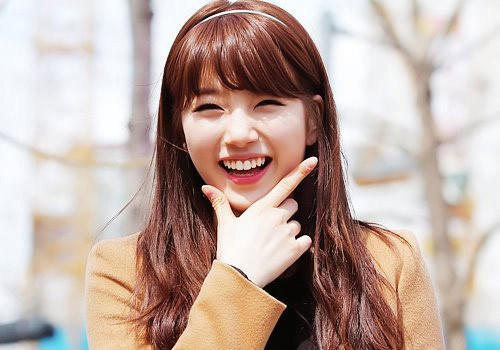 Do là người tốt bụng, cởi mở nên người tuổi Mão có rất nhiều mối nhân duyên, mối quan hệ bạn bè tốt đẹp. Họ luôn được quý nhân giúp đỡ trong công việc, hơn nữa lại được đức Bồ Tát phù hộ nên người tuổi Mão có sức khỏe dồi dào, ít bệnh tật, mọi việc luôn thuận buồm xuôi gió và được hưởng một cuộc sống giàu sang, phú quý. Ảnh: tinhdauoaihuong.com.