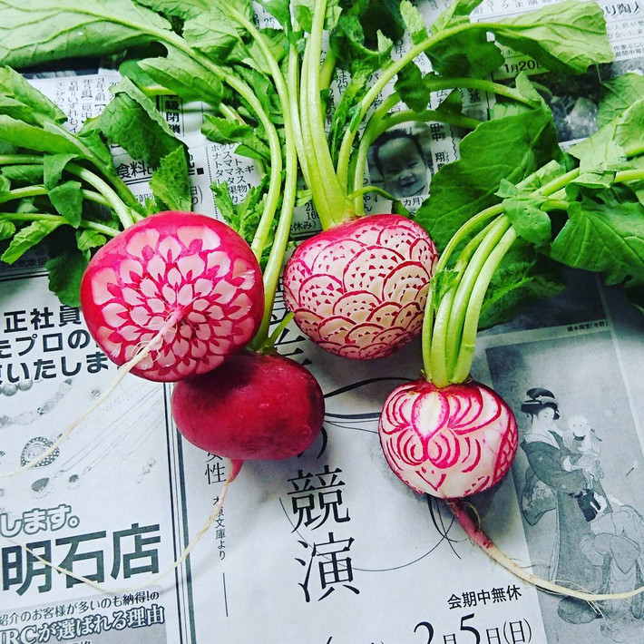 Tuổi Mùi: Công việc: gặp nhiều trở ngại trong công việc. Tài vận: đề phòng bị mất cắp tiền bạc, đồ đạc. Tình cảm: xảy ra tranh cãi, mâu thuẫn gay gắt trong chuyện tình cảm. Ảnh: thisiscolossal.com.