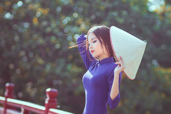 Tháng 8 âm lịch: Phụ nữ sinh vào tháng 8 âm lịch cũng là những người hiền lành, lương thiện. Dù năng lực kiếm tiền của họ không bằng những người khác, nhưng họ sẽ gả vào gia đình chồng rất tốt. Ảnh: saobiz.net.