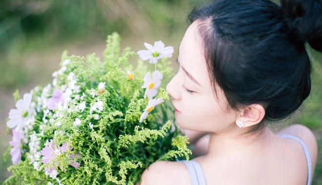 Trong thời điểm này, chuyện tình cảm của người tuổi Tỵ cũng vô cùng suôn sẻ và có những bước chuyển biến mới mẻ. Đối với những người tuổi Tỵ độc thân, sẽ có cơ hội gặp được ý trung nhân, còn những người đã có đôi có cặp thì đây là thời điểm thích hợp cho việc “về chung một nhà”. Ảnh: bestie.vn.