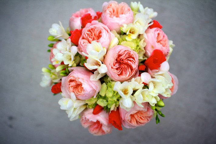 Tuổi Tỵ: Vận thế chung; 3.9 điểm. Sự nghiệp: 4.0 điểm. Tình cảm: 4.2 điểm. Tài vận: 4.0 điểm. Sức khỏe: 4.0 điểm. Sự nghiệp: tiếp tục có sự biến động. Tài vận: hao tổn tài vận. Tình cảm: nên giữ gìn tình cảm hiện tại. Sức khỏe: chú ý hệ hô hấp. Quý nhân tuần này: tuổi Tỵ, tiểu nhân tuần này: tuổi Sửu. Lời khuyên: điều chỉnh lại mọi việc là điều cần làm. Ảnh: romanticdecoration.blogpost.com.