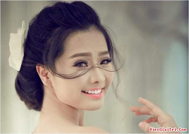 Trong sự nghiệp, phụ nữ tuổi Dậu là người mạnh mẽ, được mệnh danh là “nữ cường nhân”. Người nào lấy được phụ nữ tuổi Dần là có được “phúc khí ba đời”, không những sự nghiệp thăng hoa mà cuộc sống cũng luôn đủ đầy, sung túc, gia đình hạnh phúc, ấm êm. Phụ nữ tuổi Dần không những mang lại tài vận vượng phát cho bạn đời, mà còn đem lại niềm vui, niềm hạnh phúc cho cả gia đình. Ảnh: vietgiaitri.com.