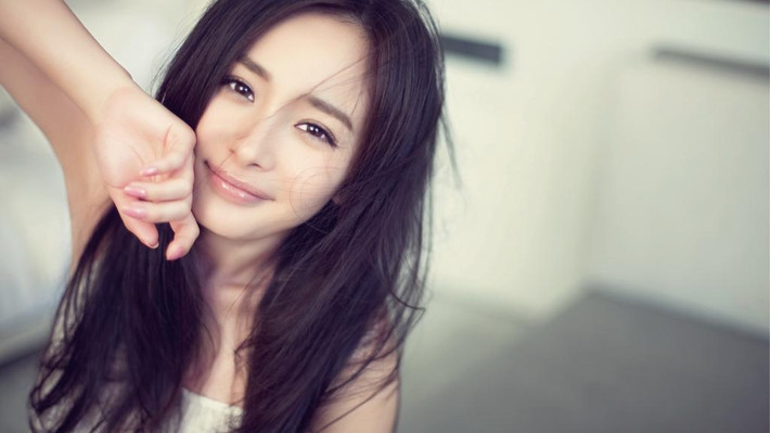 Tuổi Thân: Phụ nữ tuổi Thân rất giỏi trong việc tề gia nội trợ. Họ là người lạc quan, rất yêu đời, người chồng của họ sau một ngày làm việc trở về nhà chỉ cần thấy thần thái tươi tắn của họ là có thể sốc lại tinh thần vui tươi. Ảnh: zfull.net.