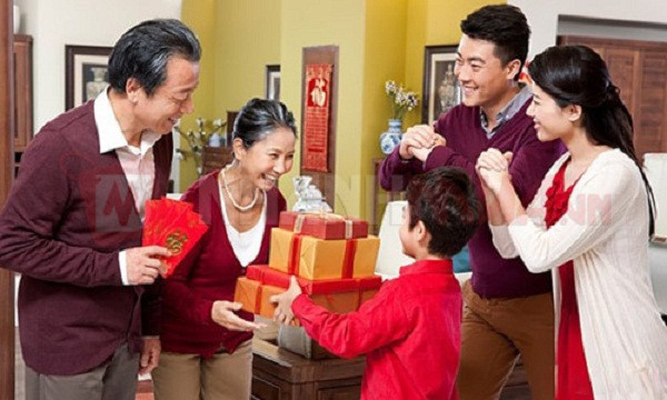 Có một gia đình yên ấm, hòa thuận nên người tuổi Sửu làm việc gì cũng thuận buồm xuôi gió, sự nghiệp phất lên như “diều gặp gió”, kéo theo tiền bạc, của cải cũng ngày càng gia tăng. Chính vì vậy người tuổi Sửu nhanh chóng trở thành những người giàu có, cả đời sống trong nhung lụa, giàu sang. Ảnh: tinhhoa.net. (Bài viết chỉ mang tính tham khảo, cung cấp nội dung trắc nghiệm vui cho bạn đọc)