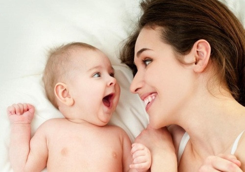 Chính vì vậy những đứa con do phụ nữ tuổi Tý sinh ra rất đáng yêu, thông minh. Do họ rất giỏi trong việc dạy dỗ, chăm sóc con cái nên những đứa con ra do họ sinh rất ngoan ngoãn và hiểu chuyện. Ảnh: wikichiase.com. (Bài viết chỉ mang tính tham khảo, cung cấp nội dung trắc nghiệm vui cho bạn đọc).