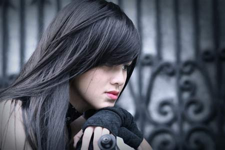 Tuổi Mùi: Người tuổi Mùi rất coi trọng tình cảm, nhưng tính cách của con giáp này lại vô cùng nhạy cảm, yếu đuối. Khi đã yêu thì người tuổi Mùi lúc nào cũng muốn ở bên người mình yêu, lúc nào cũng muốn người mình yêu chỉ ở trong tầm quan sát của mình. Ảnh: news.zing.vn.