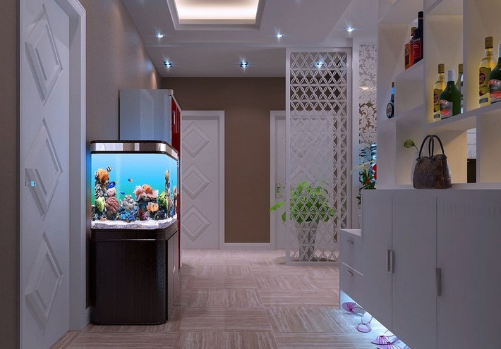 2. Bể cá không nên đặt ở hướng tốt Mỗi căn nhà đều không thể nào hoàn hảo, sẽ luôn có một vài khiếm khuyết, dùng bể cá để hóa giải những khiếm khuyết đó là một trong những phương pháp hữu hiệu. Phong thủy học có câu “bát thủy nhập linh đường”, “linh đường” chỉ vị trí thất vận, ý nghĩa của câu nói trên là đưa nước vào vị trí thất vận, như vậy có thể biến đen đủi thành may mắn, gặp hung hóa cát. Vì vậy bể cá nên đặt ở hướng xấu, không nên đặt ở hướng tốt. Ảnh: Glzhuang.com.