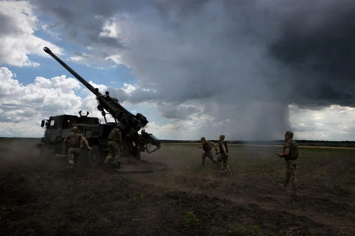 Cuộc xung đột Nga-Ukraine đã diễn ra hơn sáu tháng. Nhiều nước phương Tây đã tích cực hỗ trợ Ukraine trong cuộc chiến này và hầu như tất cả các vũ khí thông thường cho đến tiên tiến của phương Tây đã được gửi đến Ukraine. Vì vậy, nhiều người ví von rằng chiến trường Ukraine như một nơi thử vũ khí của phương Tây.
