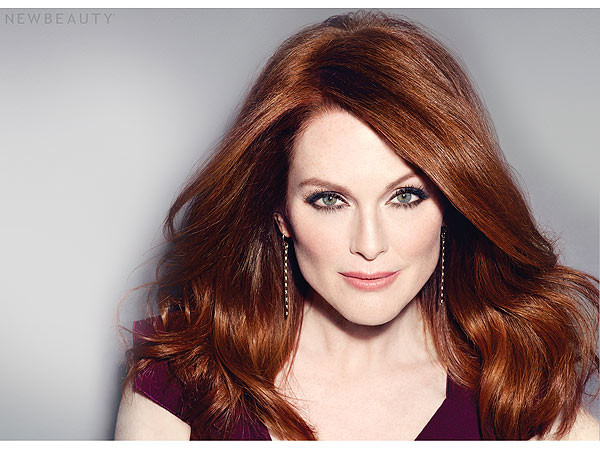 Ngôi sao từng đoạt giải Oscar, Julianne Moore cũng không may mắn khi trộm mò vào nơi ở năm 2012. Chúng lấy đi các món đồ trang sức trị giá 127.000 USD (2,7 tỷ đồng).