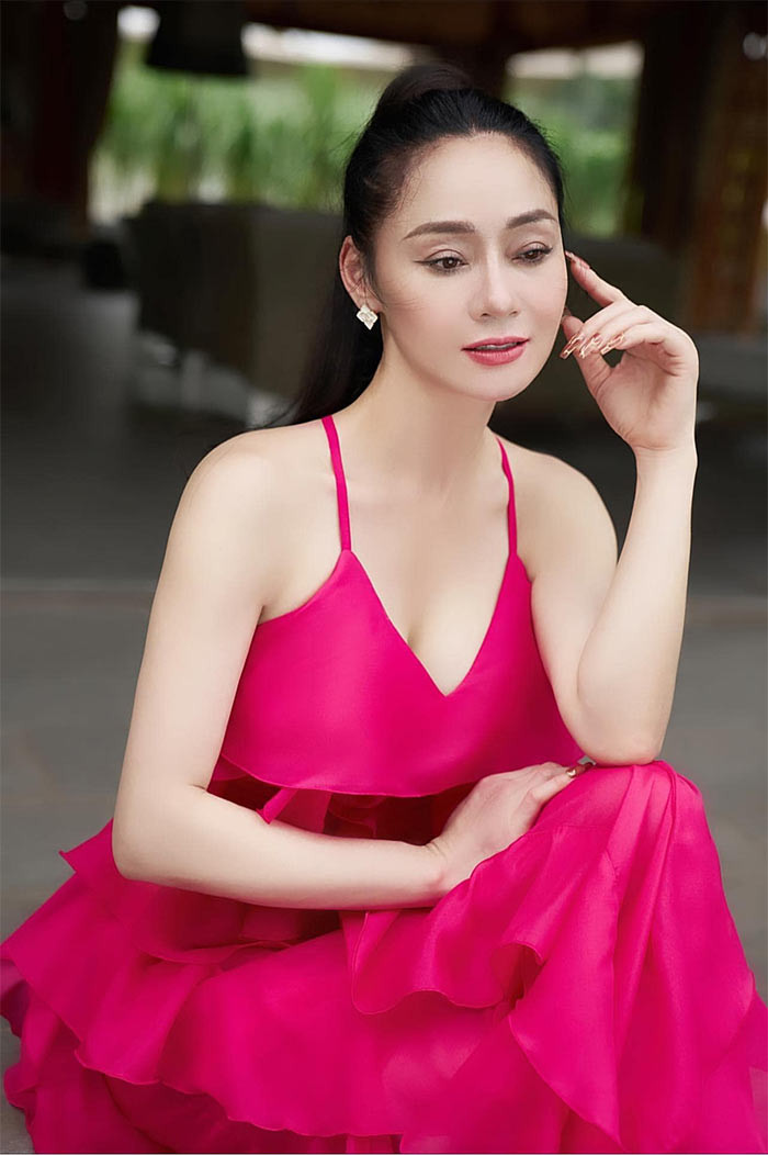 Mặc dù sinh ra và lớn lên ở Hòa Bình nhưng Quách Thu Phương lại được nhiều người khen là có nét đẹp đậm chất Hà thành.