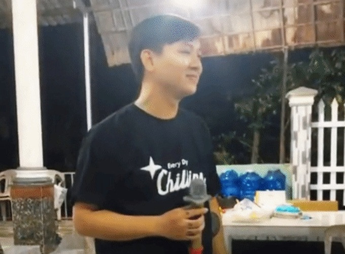 Có lúc, Hoài Lâm xuất hiện với ngoại hình giảm cân đáng kể, thần thái tươi vui rạng rỡ. Ảnh chụp màn hình.