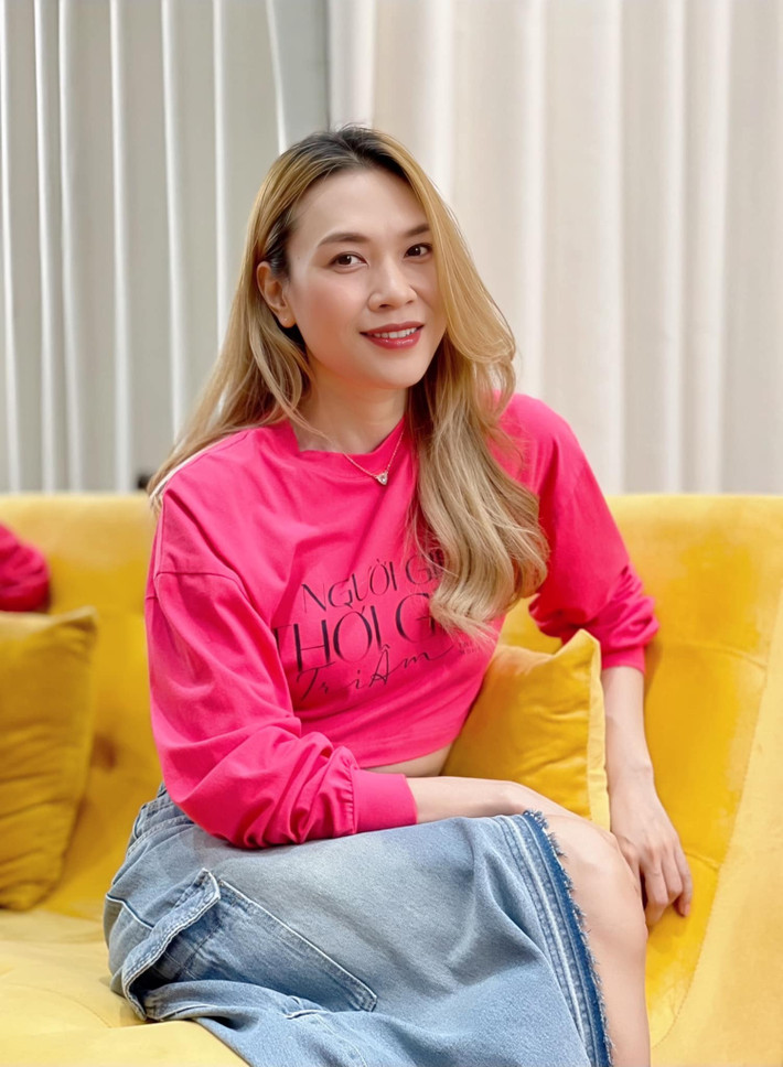 Đông đảo fan yêu mến trêu đùa Mỹ Tâm: "Ở tuổi U45, Mỹ Tâm có tất cả chỉ thiếu... tấm chồng".