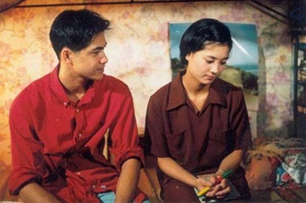 Trong phim, Long là một chàng trai lãng tử tại Nhạc viện Hà Nội. Còn cô sinh viên Hoài "thát-chơ" lại có tính cách ngang tàng. Gặp và yêu Phong, Hoài dần được cảm hóa và sẵn sàng thay đổi bản thân. Tuy vậy, cuối cùng, tình yêu của đôi trẻ không đi đến một cái kết có hậu.