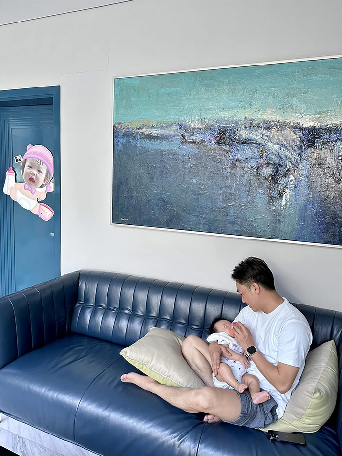 Đàm Thu Trang được chồng chăm sóc từng ly từng tí sau khi sinh con. Đại gia phố núi còn phụ vợ chăm con.