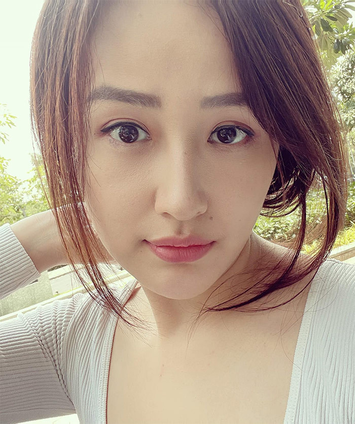 Trước đó, năm 2020, hoa hậu Mai Phương Thúy cũng từng có cân nặng lên đến 70 kg.