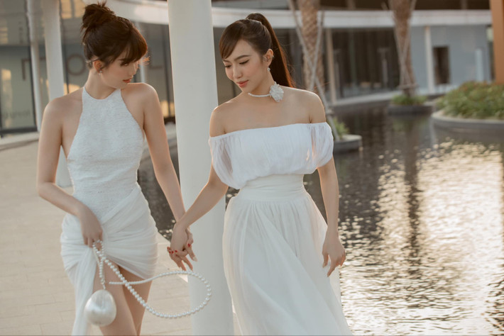Diệu Nhi trông trẻ trung với mái tóc buộc cao, chải mái lệch.