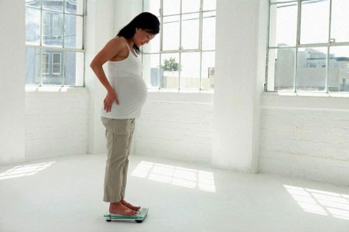 Trường hợp đặc biệt béo phì khi mang thai, có thể gây rắc rối khi sinh nở hoặc tiểu đường ở con khi sinh ra.