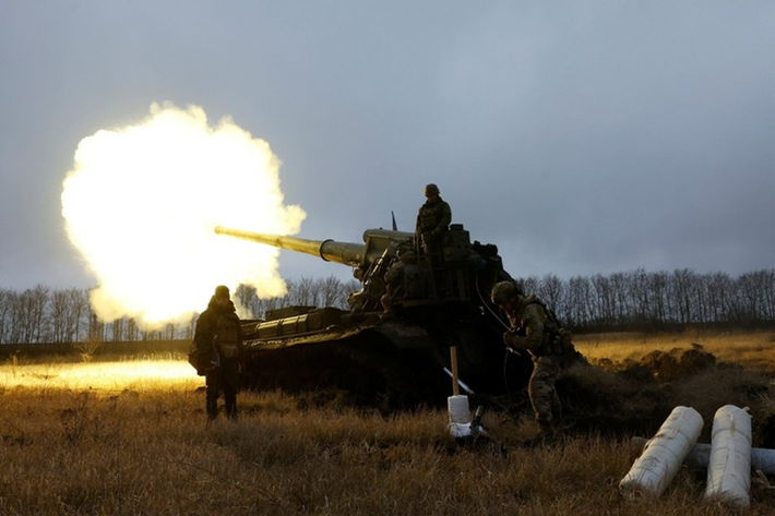 Sau nhiều lần đột phá thất bại, tàn quân của quân Ukraine trong vòng vây dường như đã từ bỏ các hoạt động đột phá và chuyển sang tăng cường phòng thủ. Họ có vẻ như chuẩn bị cố thủ cho đến khi quân tiếp viện của Ukraine đến giải cứu.Ảnh: Getty Images.