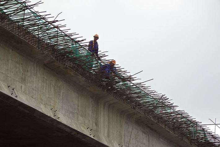 Gói thầu XL01-VĐ2 thi công tuyến đường vành đai 2 dự kiến hoàn thành vào tháng 12/2020.