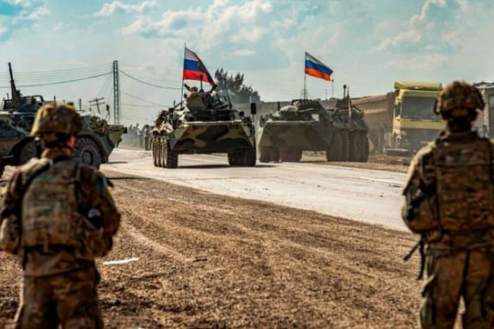 Theo Phó phát ngôn viên của Hội đồng Liên bang Nga Konstantin Kosachev, quân đội Nga sẽ tấn công Quân đội Ukraine trong trường hợp có mối đe dọa đối với DPR và LPR; và đặc biệt là đối với các công dân của Liên bang Nga sống ở các nước cộng hòa không được công nhận này.