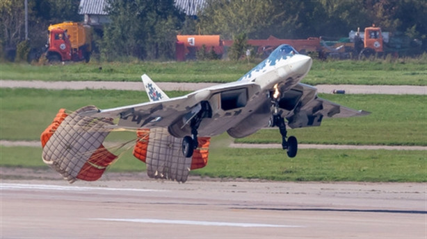 Điều này cho thấy khả năng tàng hình của Su-57 có thể chỉ được thiết kế như một chức năng phụ, và Su-57 chỉ để thực hiện các nhiệm vụ tàng hình hạn chế.