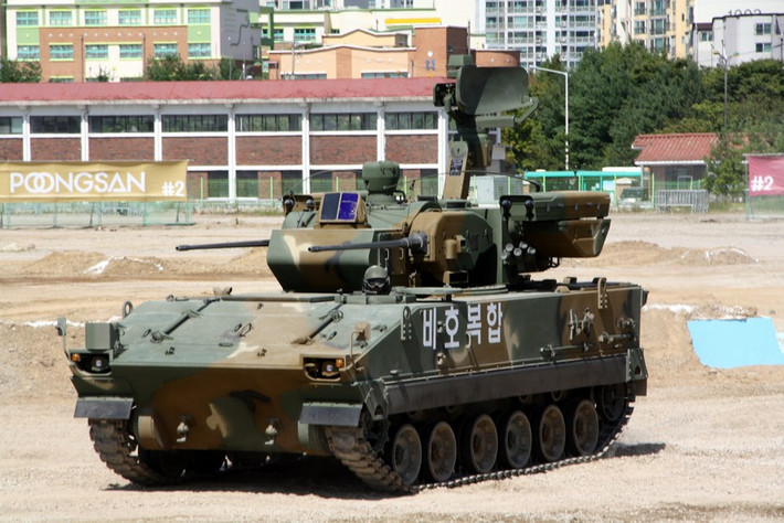 Trong khi hợp đồng này vẫn đang phải giải trình trước chính phủ Ấn Độ (điều thường thấy trong các hợp đồng mua bán vũ khí của Ấn Độ), thì cũng nên đánh giá Biho theo hướng tích cực; vì nó được coi là một trong những hệ thống phòng không tốt nhất trên thế giới, trước khi có hợp đồng với Ấn Độ.