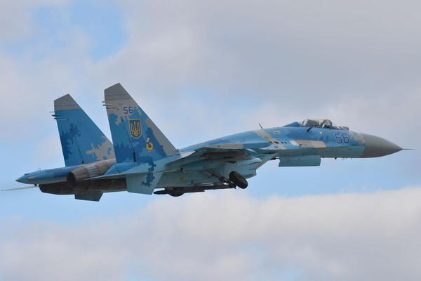 Lực lượng phòng không Ukraine hiện nay, cần được tổ chức lại và trang bị vũ khí phòng không hiện đại trên quy mô lớn, bao gồm cả máy bay chiến đấu đa năng và hệ thống tên lửa phòng không.