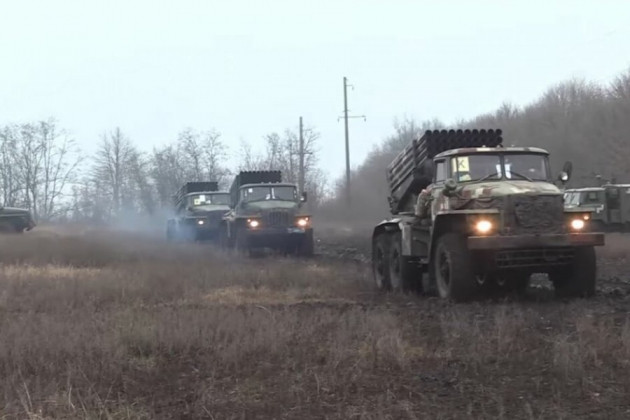 Sau những nỗ lực không thành của Quân đội Ukraine, nhằm tấn công các khu định cư Novaya Marievka và Telmanovo, họ đã triển khai một số hệ thống pháo phản lực phóng loạt 40 nòng Grad ở khu vực Granitnoye và vùng phụ cận.