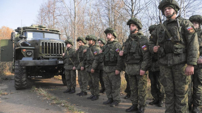 Những thông tin về quân số, phương tiện quân sự này của Ukraine, làm dấy lên một số nghi ngờ, mặc dù trước đó phía Ukraine đã đưa tin về việc triển khai một số đơn vị quân đội Nga ở Yelnya và trên các khu vực của Nga, giáp giới Ukraine.