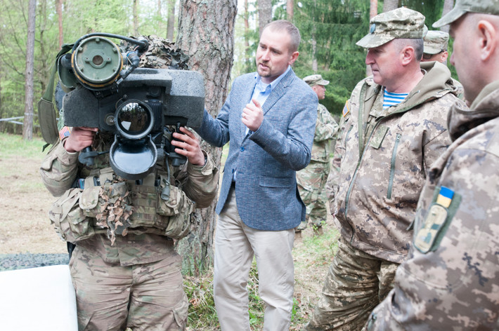 Sau đó, thông tin này đã được Phó Ủy ban Verkhovna Rada (Quốc hội) Ukraine Kopytin, thuộc đảng ủng hộ Tổng thống “Người đầy tớ của nhân dân”, đồng thời là người đứng đầu Tiểu ban về công nghiệp quốc phòng và hiện đại hóa kỹ thuật của Ủy ban Quốc hội về an ninh quốc gia xác nhận.