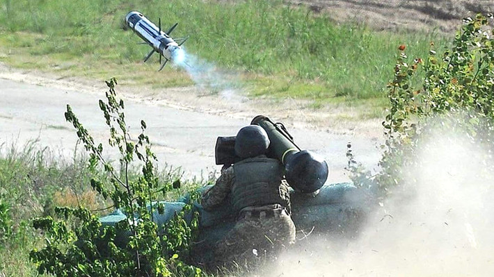 Năm 2022, chính quyền Mỹ dự kiến chi thêm 300 triệu USD để hỗ trợ quân đội Ukraine; bà Zakharova sau đó nhấn mạnh rằng, điều này “chắc chắn sẽ không tạo điều kiện cho việc thực hiện các thỏa thuận Minsk” và một giải pháp hòa bình cho cuộc xung đột ở Donbass.