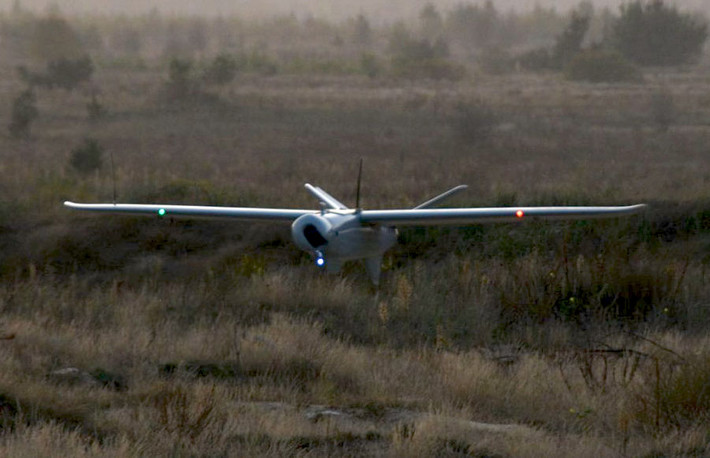Các hệ thống phòng không Ukraine đã bắn nhầm UAV của họ, khi lực lượng phòng của Ukraine ở khu vực giới tuyến, nhầm chiếc UAV đó là của dân quân Cộng hòa Nhân dân Luhansk (LPR) tự xưng. Kết quả là chiếc UAV Leleka-100, do Ukraine sản xuất đã bị bắn rơi.