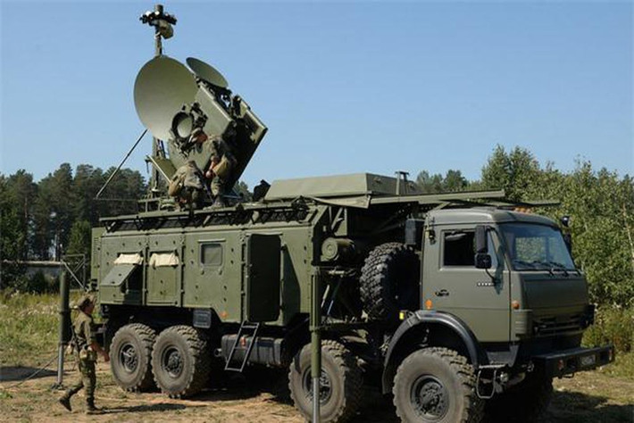Còn tại chiến trường Syria, tiêm kích F-15 của Mỹ đã bị thiệt hại đáng kể về các hệ thống điện tử, sau khi tiếp xúc với hệ thống tác chiến điện tử RB-109A Bylina của Nga.