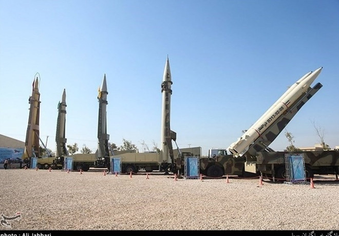 Nếu một Iran được trang bị vũ khí hạt nhân, sẽ gây ra thêm những lo ngại về an ninh cho Liên Xô, nhiều hơn so với một Triều Tiên có vũ khí hạt nhân cho Mỹ như ngày nay, khi xét đến khoảng cách địa lý giữa Liên Xô và Iran là giáp nhau.