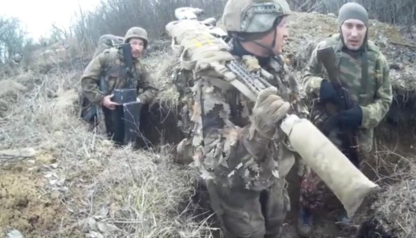 Đây cũng là hành động có thể để chuẩn bị cho phía Ukraine tiến hành các chiến dịch quân sự tiếp theo. Hiện nay các đơn vị dân quân DPR đang tập trung lực lượng để chuẩn bị tái chiếm làng Staromaryevka từ tay quân Ukraine; nhưng e ngại làm bị thương dân thường, nên khả năng sử dụng vũ khí hạng nặng là rất hạn chế.