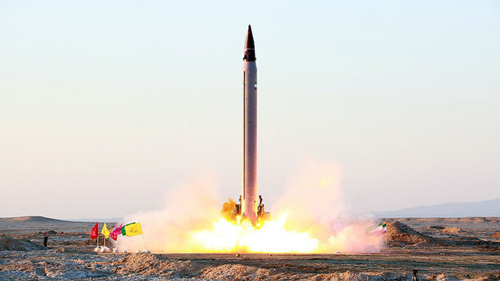 Hiện tại được biết, Iran đã quyết định triển khai hàng trăm hệ thống tên lửa ở biên giới phía tây của mình, có tầm bắn lên tới 1.500-2.000 km. Trước đây, những tên lửa này được triển khai ở khu vực miền trung của Iran.