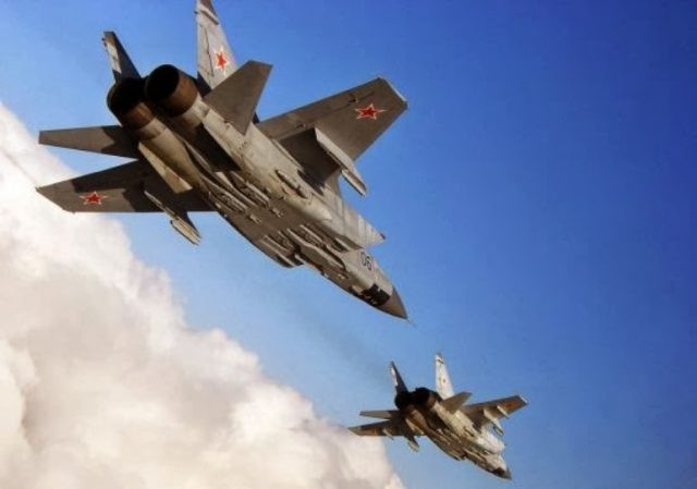 Trước đó có thông tin cho rằng, sau khi hoàn thành việc hiện đại hóa MiG-31, khu vực biên giới phía bắc của Nga, sẽ được bảo vệ một cách hiệu quả bằng loại máy bay này. Theo các chuyên gia, điều này cực kỳ quan trọng, do sự quan tâm ngày càng cao của các quốc gia, đối với Tuyến đường Biển phía Bắc.