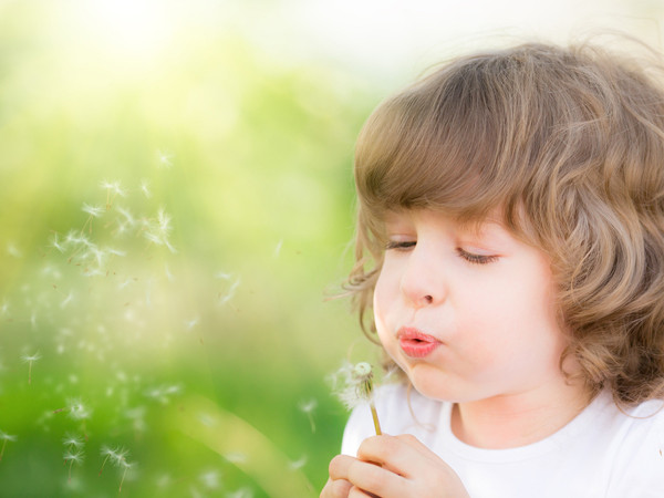 Áp dụng thuốc chống côn trùng để tráng nguy cơ nhiễm trùng và bệnh tật cho trẻ.