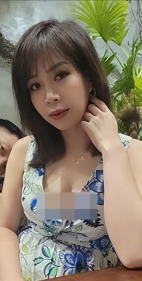 Các nét trên khuôn mặt của vợ Mạnh Trường không hề bị biến dạng khi mang thai thậm chí lại còn sắc nét hơn.