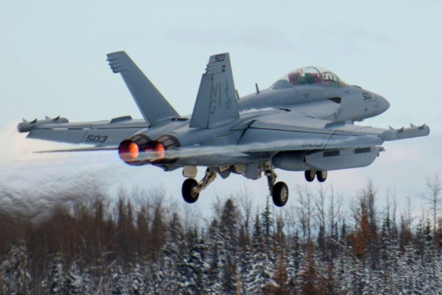 Năm 2023, hệ thống được thử nghiệm trên EA-18G Growler, minh chứng khả năng gây nhiễu tiên tiến. Với hợp đồng mới năm 2024, sản xuất hàng loạt sẽ kéo dài đến năm 2028, thời điểm dự kiến hệ thống này sẽ hoàn toàn tích hợp vào lực lượng hải quân Mỹ và Úc.
