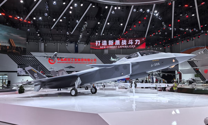 J-20S không chỉ là biểu tượng của sức mạnh quân sự Trung Quốc mà còn là minh chứng cho chiến lược phát triển dài hạn. Sự đổi mới không ngừng của "Mãnh Long" cho thấy Trung Quốc không ngại thách thức các cường quốc hàng đầu, tạo ra thế cân bằng mới trong cuộc đua công nghệ quân sự toàn cầu.