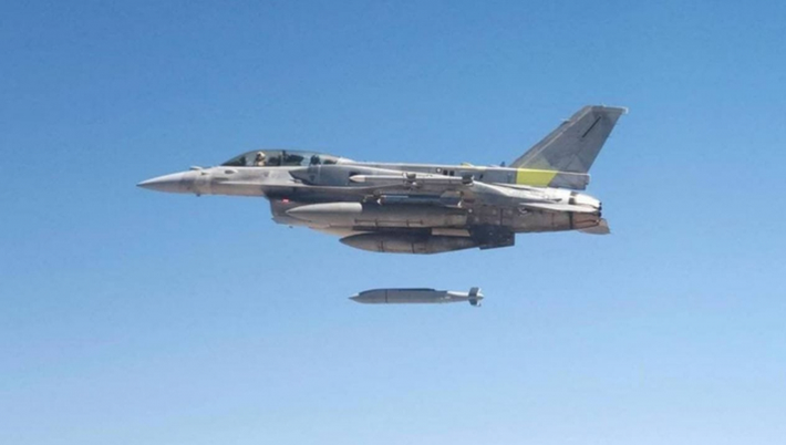 Dĩ nhiên, ngay cả với 20 chiếc F-16, chúng cũng có thể gây thiệt hại lớn cho Quân đội Nga, nhưng những chiến đấu cơ này sẽ không mang lại thành quả xuất sắc cho “cuộc phản công” của quân Ukraine vào cuối năm 2024. Ảnh: Getty Images.
