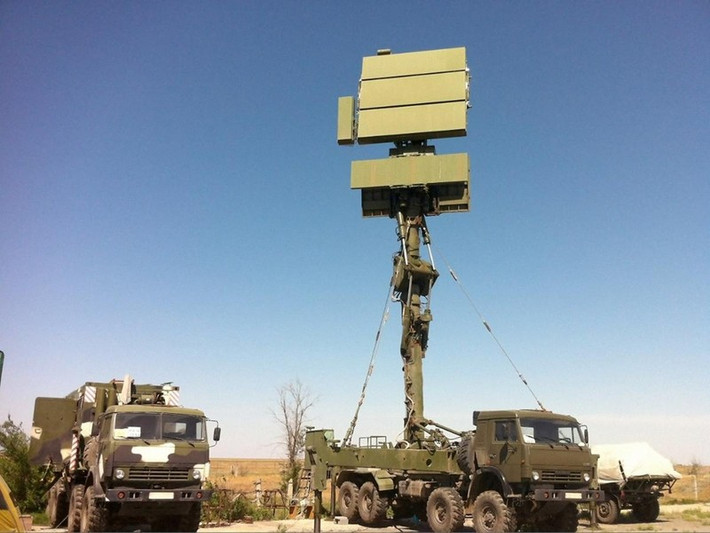 Quá trình nghiên cứu hệ thống radar này bắt đầu vào khoảng năm 2009, với những cuộc thử nghiệm cấp nhà nước được tiến hành vào năm 2010 và biên chế cho phòng không Nga bắt đầu từ năm 2015.