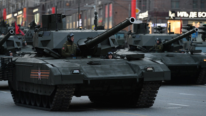 1. Armata không phải là tên của xe tăng, mà là tên của nền tảng xe bọc thép đa năng, trên đó các mô-đun sẽ được lắp đặt để tạo ra hơn chục loại phương tiện khác nhau. Ngoài dùng cho xe tăng T-14 Armata, nó còn là khung gầm cho một xe bọc thép chở quân, pháo tự hành và một hệ thống phòng không.